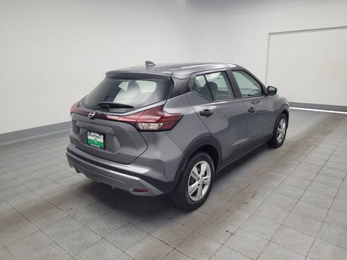 Used 2023 Nissan Kicks S FWD image 9