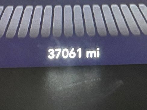 Used 2019 Dodge Challenger SRT Hellcat Redeye image 37