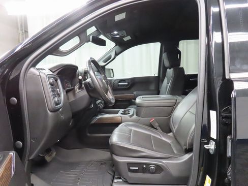 Used 2020 Chevrolet Silverado 1500 High Country image 9