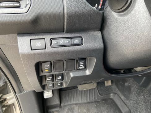 Used 2023 Nissan Frontier PRO-4X w/ Pro Convenience Package image 45