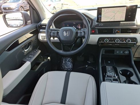 Used 2026 Honda Passport RTL image 10