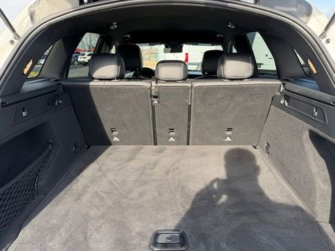 Used 2022 Mercedes-Benz GLC 300 4MATIC image 10