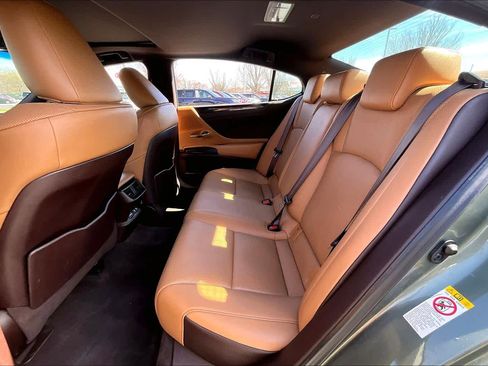 Used 2019 Lexus ES 350 w/ Accessory Package 2 image 20