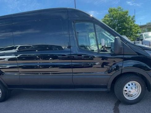 New 2026 Ford Transit 250 148 Medium Roof Extended AWD image 8