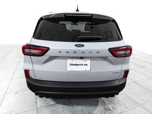 Certified 2025 Ford Escape ST-Line AWD/4WD image 6