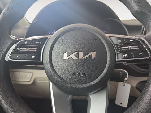 Certified 2023 Kia Forte LXS FWD image 10