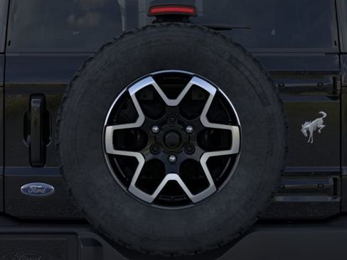 New 2025 Ford Bronco Outer Banks AWD/4WD image 24