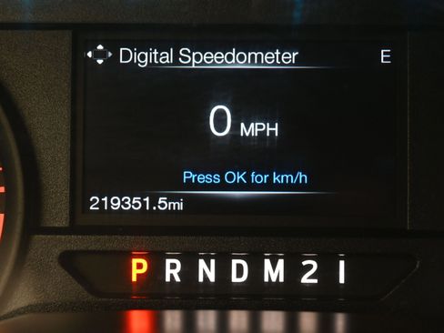 Used 2015 Ford F150 XL w/ Equipment Group 101A Mid image 16