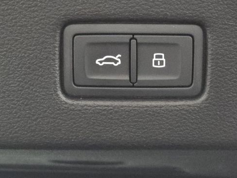 Used 2022 Audi A7 3.0T Prestige image 24