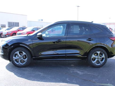 Used 2024 Ford Escape ST-Line w/ Tech Pack #1 image 4