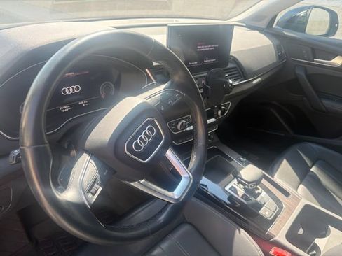 Used 2023 Audi Q5 2.0T Premium Plus w/ Premium Plus Package AWD/4WD image 12