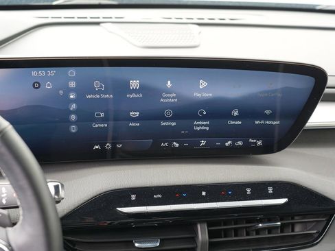 Used 2025 Buick Enclave Preferred image 22