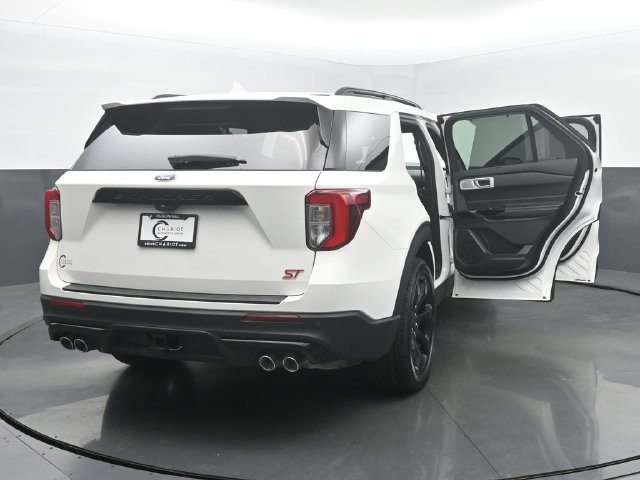 Used 2023 Ford Explorer ST w/ Technology Package AWD/4WD image 56