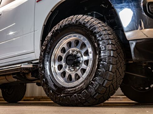 Used 2020 RAM 2500 Big Horn image 15