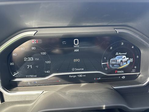 Used 2025 GMC Sierra 2500 Denali Ultimate image 21