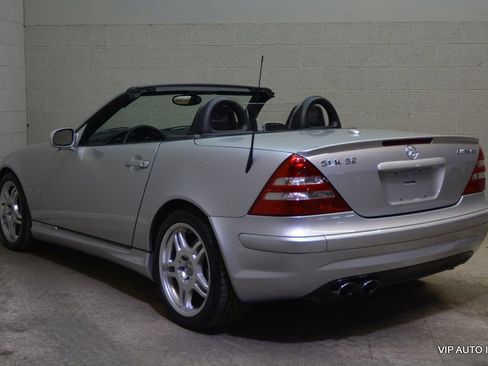 Used 2002 Mercedes-Benz SLK 32 AMG image 5