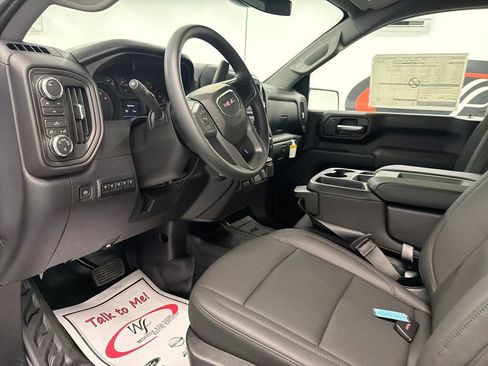 New 2026 GMC Sierra 2500 Pro w/ Convenience Package AWD/4WD image 9