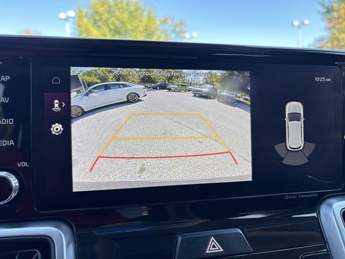 Certified 2023 Kia Sorento X-Line EX AWD/4WD image 5