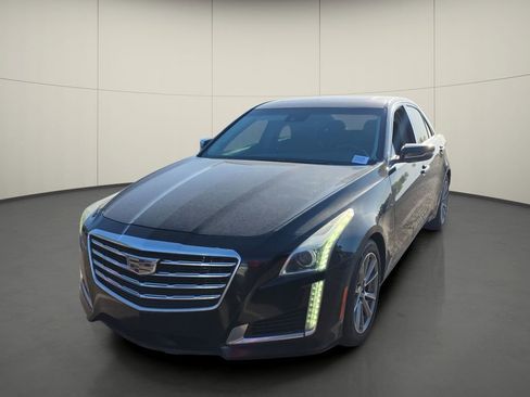 Used 2018 Cadillac CTS Luxury RWD image 3