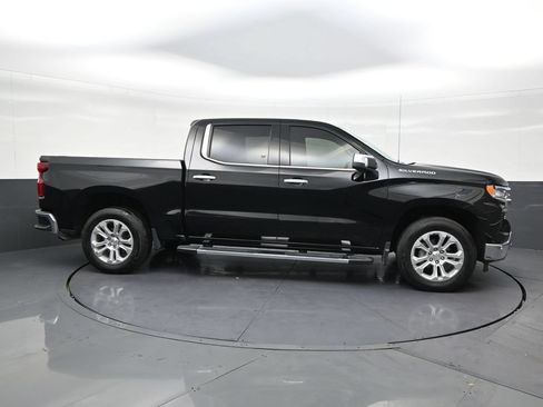 Used 2022 Chevrolet Silverado 1500 LTZ w/ LTZ Premium Package RWD image 6
