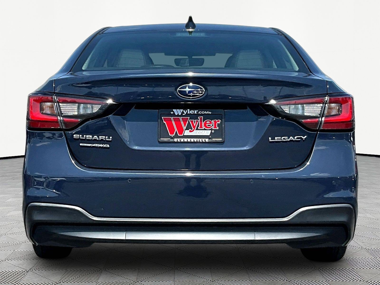 Used 2024 Subaru Legacy Limited AWD/4WD image 12
