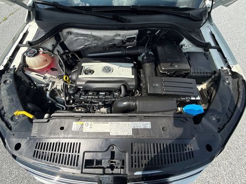Used 2017 Volkswagen Tiguan S FWD image 27
