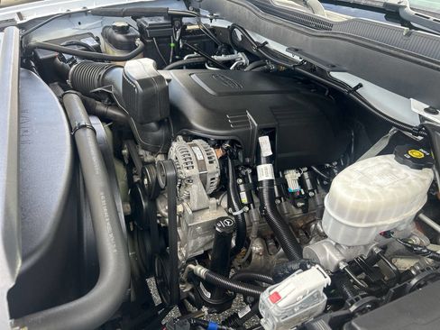 Used 2019 Chevrolet Silverado 2500 W/T w/ WT Convenience Package image 21