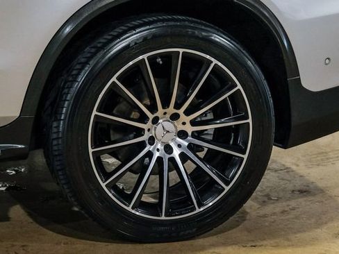 Used 2019 Mercedes-Benz GLC 43 AMG 4MATIC Coupe image 38