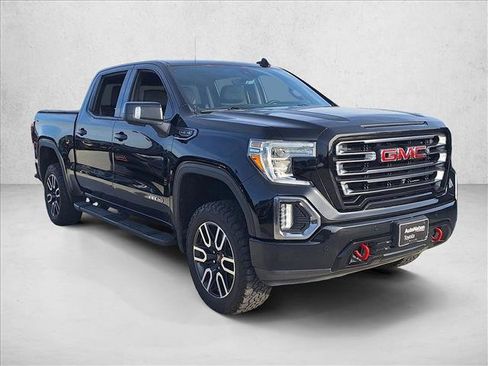 Used 2019 GMC Sierra 1500 AT4 w/ AT4 Premium Package image 3
