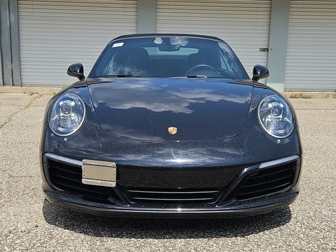 Certified 2017 Porsche 911 Carrera 4S AWD/4WD image 10