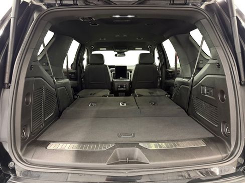 Used 2025 GMC Yukon Denali image 31