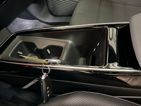 Used 2024 Volkswagen ID.4 Pro S image 14