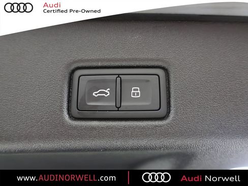 Certified 2025 Audi Q5 Premium Plus AWD/4WD image 17