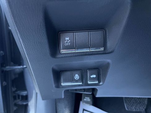 Used 2011 INFINITI M37 x w/ Premium Pkg image 16