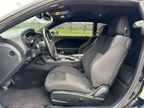 Used 2018 Dodge Challenger R/T w/ Quick Order Package 28P T/A image 24