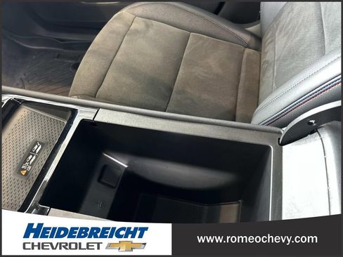 Used 2024 Chevrolet Blazer EV RS AWD/4WD image 29