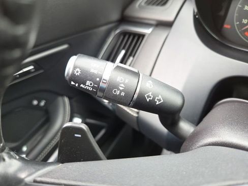 Used 2018 Jaguar E-PACE R-Dynamic HSE AWD/4WD image 57