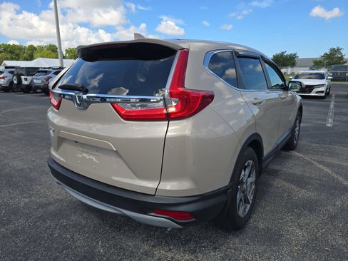 Used 2017 Honda CR-V EX image 4