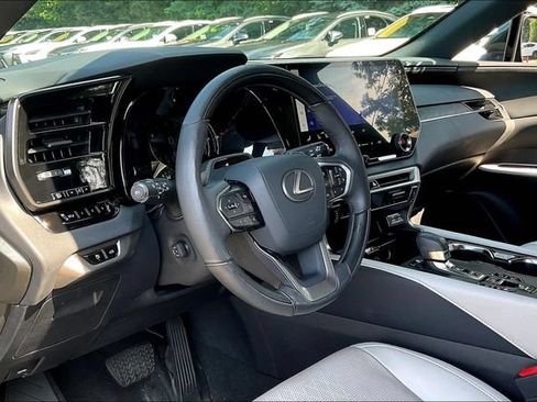 Certified 2023 Lexus RX 350 Premium Plus w/ Accessory Package AWD/4WD image 17