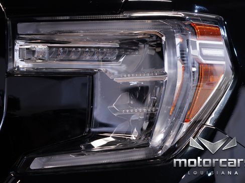 Used 2021 GMC Sierra 1500 AT4 w/ AT4 Value Package AWD/4WD image 11