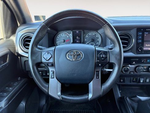 Used 2019 Toyota Tacoma TRD Off-Road w/ TRD Premium Off Road Package image 14