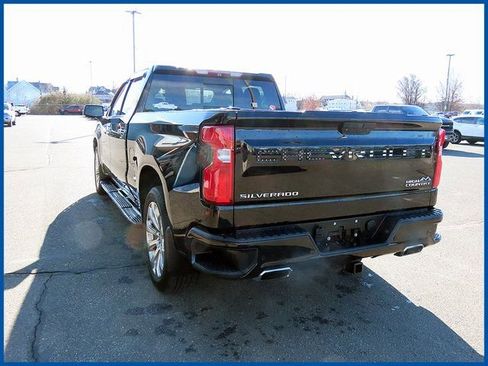 Used 2019 Chevrolet Silverado 1500 High Country w/ Technology Package image 5
