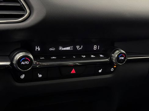 Certified 2025 MAZDA CX-30 2.5 Turbo w/ Premium Package image 27