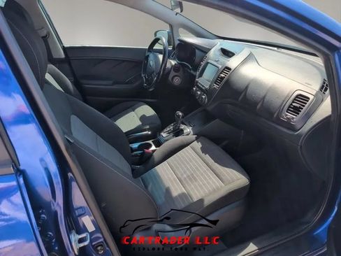 Used 2018 Kia Forte S FWD image 22