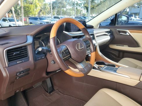 Used 2020 Lexus RX 350 FWD w/ Premium Package image 10