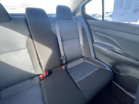 Used 2025 Nissan Versa SV FWD image 35