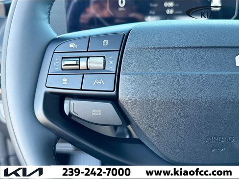 New 2025 Kia EV6 Wind image 34