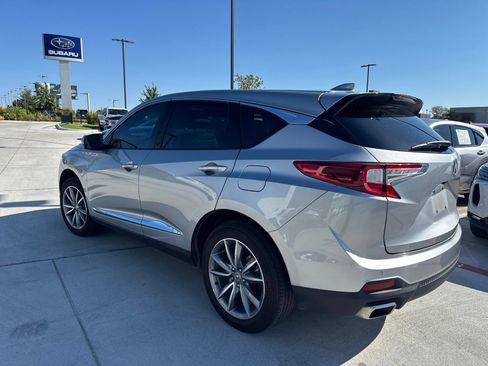 Used 2023 Acura RDX w/ Technology Package FWD image 6