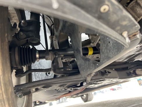 Used 2019 Kia Sorento LX w/ LX Convenience Package image 30