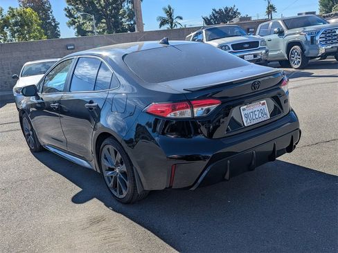 Certified 2025 Toyota Corolla SE image 4
